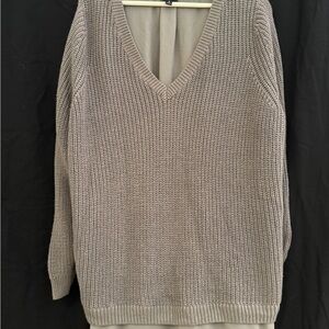 Torrid V-Neck Sweater in Gray